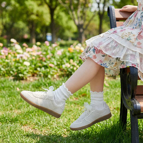 Belinda-K Lace Sneaker